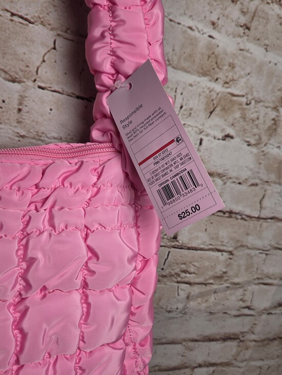 Wild Fable Pink Large Quilted Tote Bag NWT - Picture 2 of 3